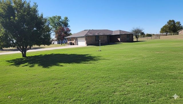 424 Spur Drive, Piedmont, OK 73078