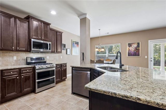 5943 Lexington Way, Braselton, GA 30517