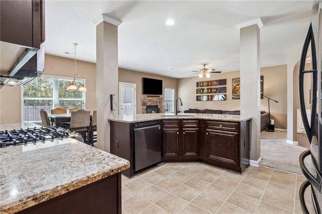 5943 Lexington Way, Braselton, GA 30517