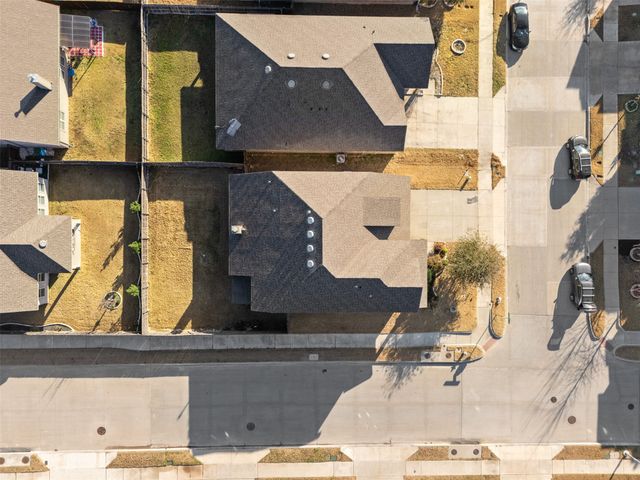 3701 Fossil Tree Lane, Fort Worth, TX 76244