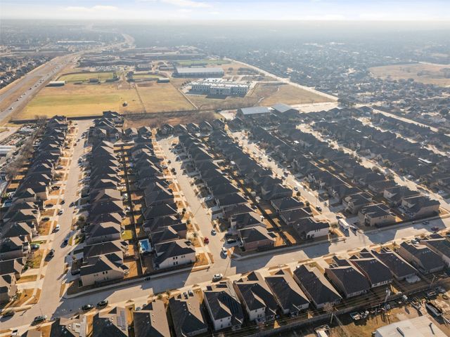 3701 Fossil Tree Lane, Fort Worth, TX 76244