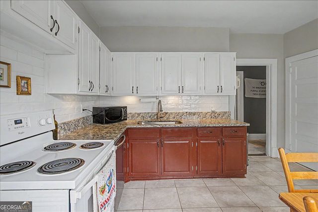 3348 Bloomfield Avenue, Clarkdale, GA 30111