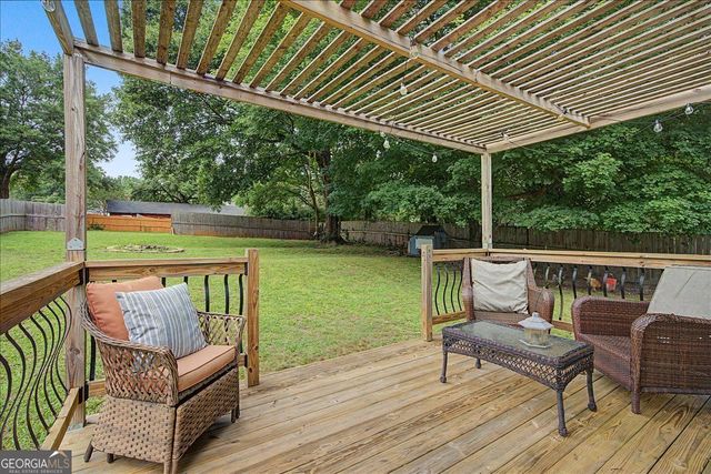 3348 Bloomfield Avenue, Clarkdale, GA 30111