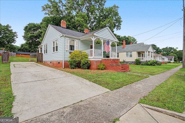 3348 Bloomfield Avenue, Clarkdale, GA 30111