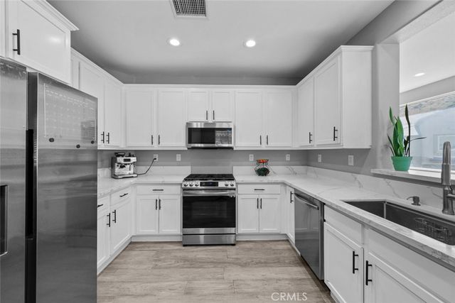 27950 Avalon Drive 50, Canyon Country, CA 91351