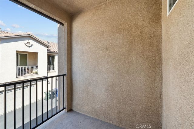 27950 Avalon Drive 50, Canyon Country, CA 91351