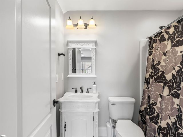 321 La Novia Court, Boiling Springs, SC 29316