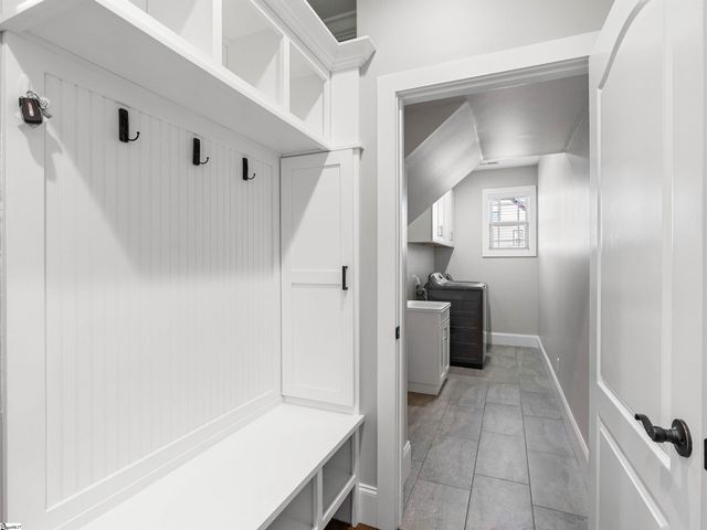 321 La Novia Court, Boiling Springs, SC 29316