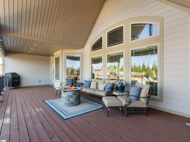 321 La Novia Court, Boiling Springs, SC 29316