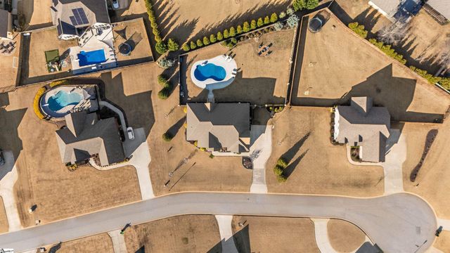 321 La Novia Court, Boiling Springs, SC 29316