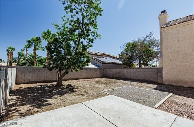 306 Lander Drive, Henderson, NV 89074