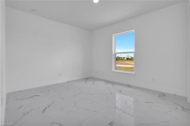 1808 NE 44th ST, Cape Coral, FL 33909