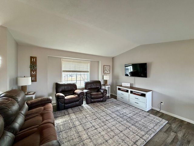 3109 30th Street S, Moorhead, MN 56560