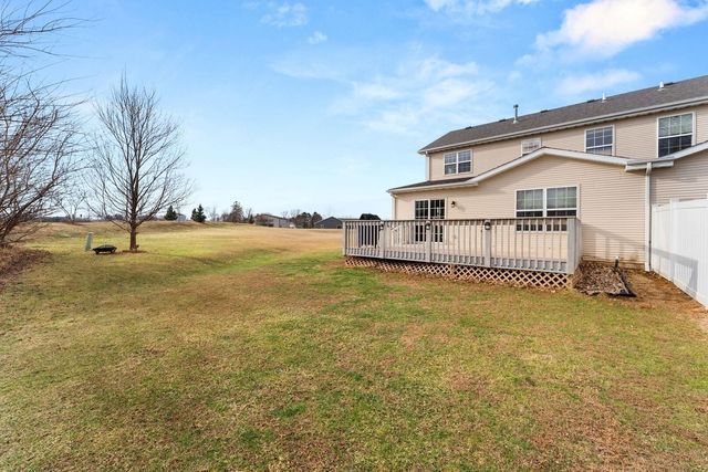 215 Misty Ln Lane, Colona, IL 61241