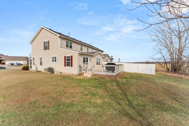 215 Misty Ln Lane, Colona, IL 61241