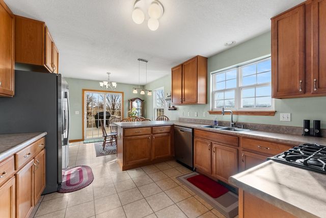 215 Misty Ln Lane, Colona, IL 61241