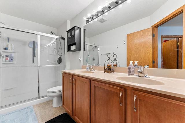 215 Misty Ln Lane, Colona, IL 61241