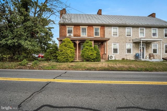 2143 NEWVILLE ROAD, Carlisle, PA 17015