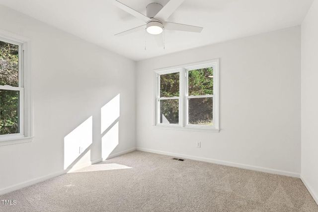 104 S Nikol Way, Clayton, NC 27520