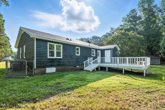 104 S Nikol Way, Clayton, NC 27520
