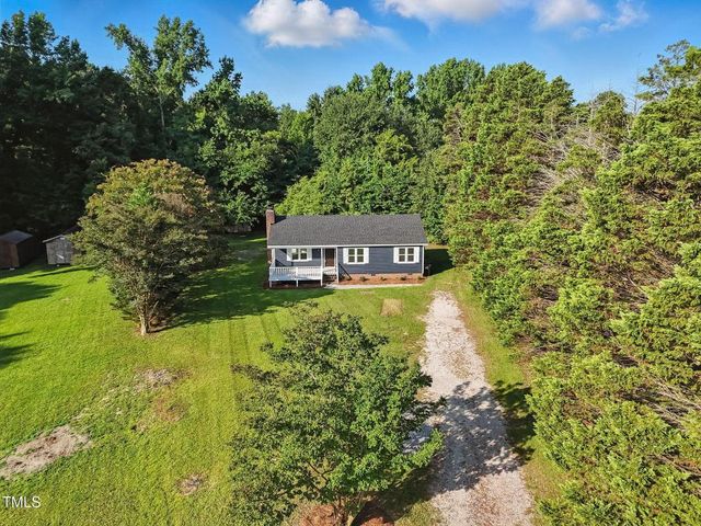 104 S Nikol Way, Clayton, NC 27520