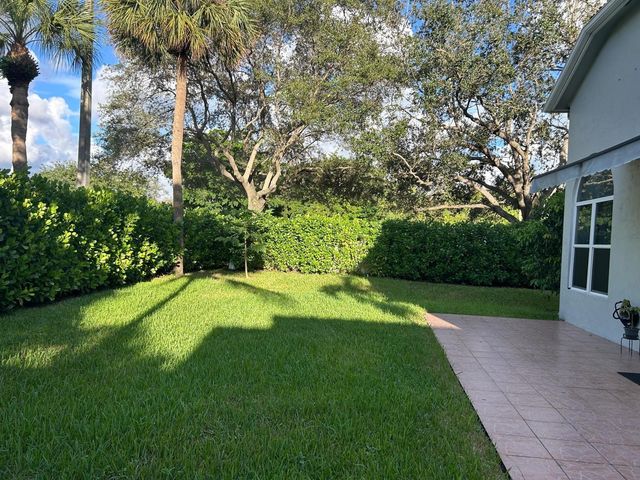 11601 NW 13th Manor, Coral Springs, FL 33071