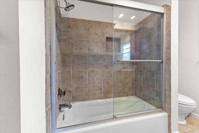 5019 Keithwood DR, Roanoke, VA 24018