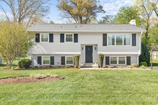 5019 Keithwood DR, Roanoke, VA 24018