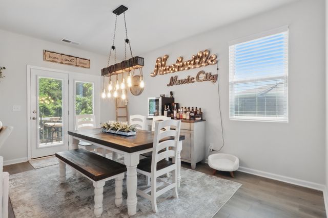 7005 Belmont Dr, Spring Hill, TN 37174