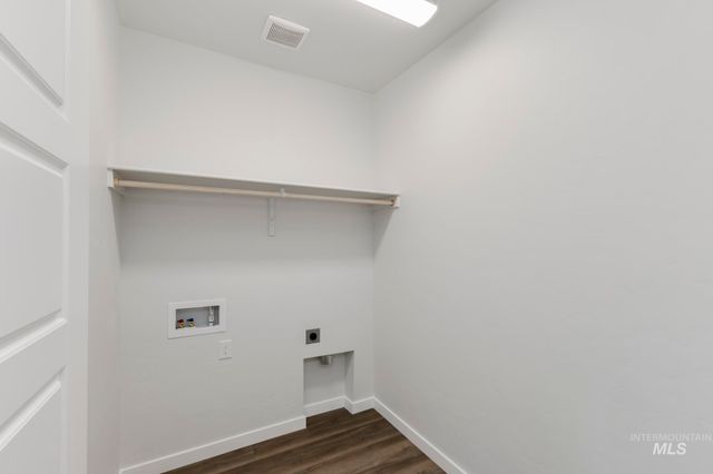 5271 W Yarnell St, Eagle, ID 83616