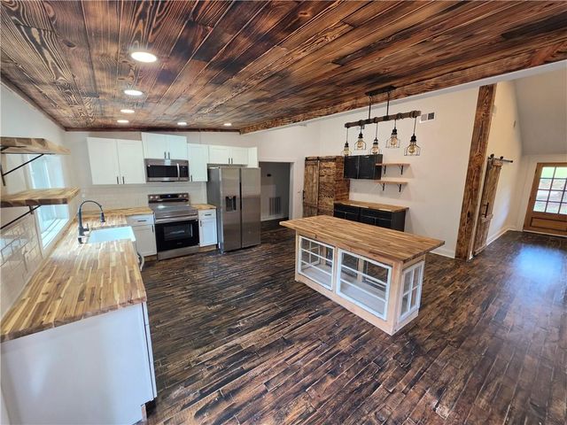 4117 Mason Creek Road, Winston, GA 30187