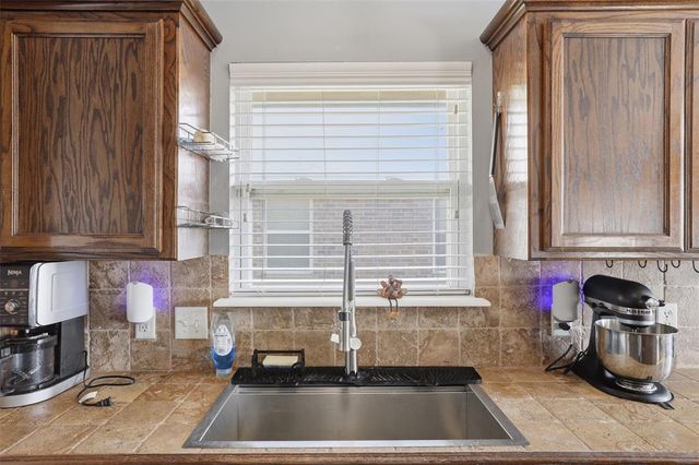 4205 Red Apple Terrace, Oklahoma City, OK 73160