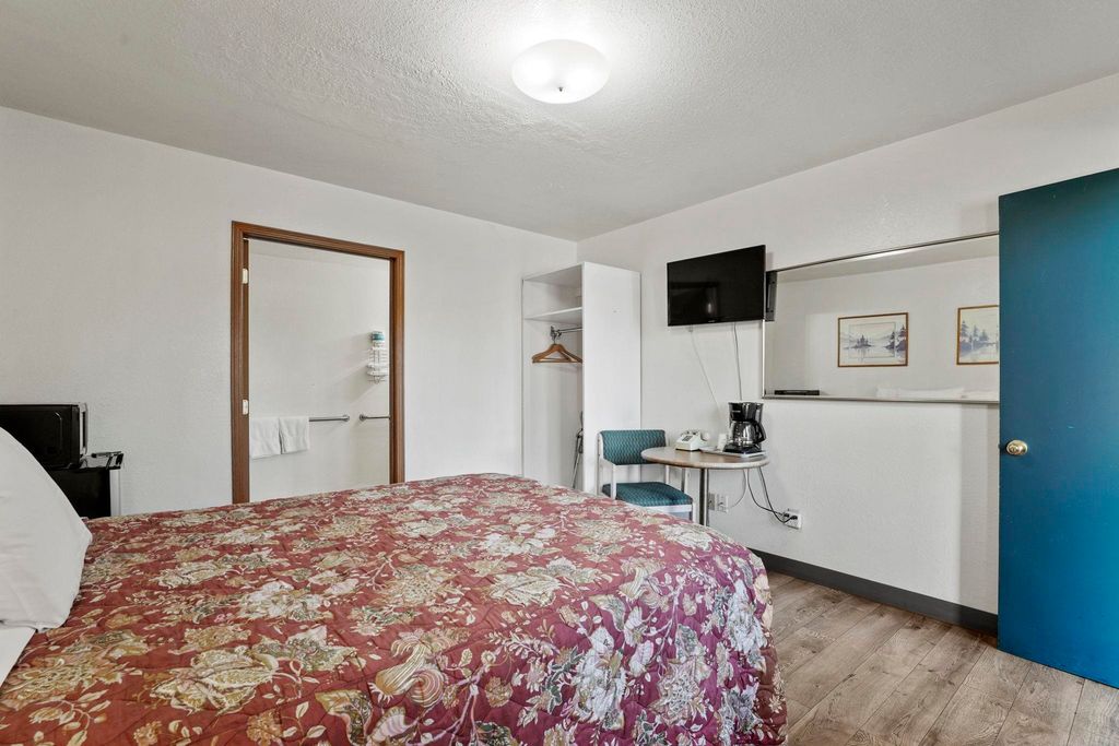 924 W Highway 2 Hwy, Newport, WA 99156 photo 18