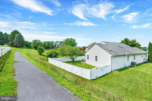 185 BIGLAR CT, Windsor, PA 17366