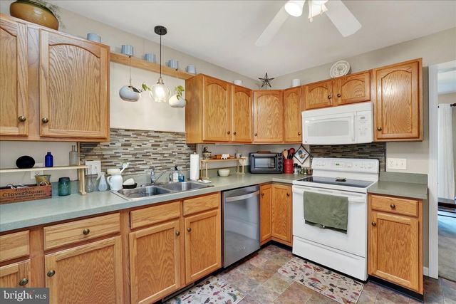 185 BIGLAR CT, Windsor, PA 17366