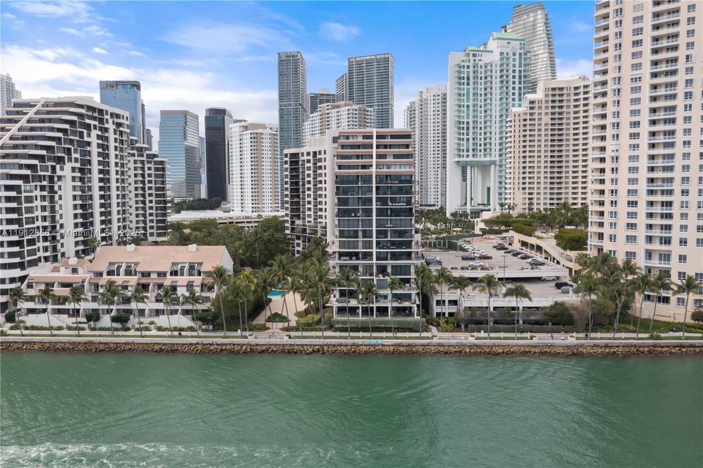 540 Brickell Key Dr 1406, Miami, FL 33131