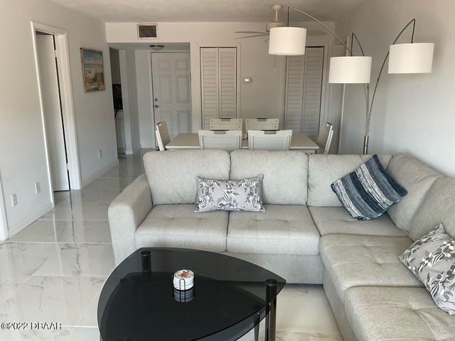 100 Silver Beach Ave Apt 420, Daytona Beach, FL 32118