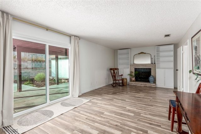 742 Brick Drive, Henderson, NV 89002