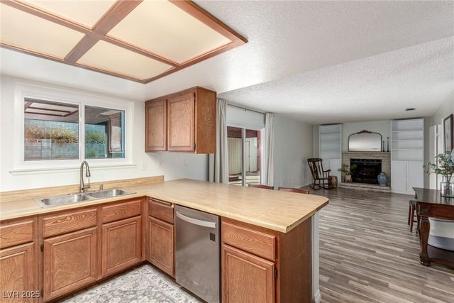 742 Brick Drive, Henderson, NV 89002