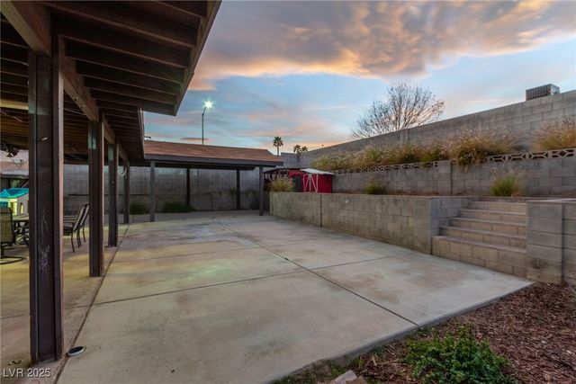 742 Brick Drive, Henderson, NV 89002