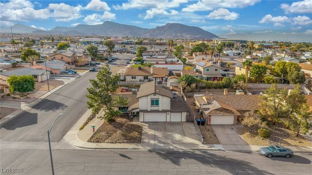 742 Brick Drive, Henderson, NV 89002