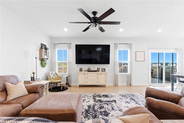 2016 Creswell Drive, Beavercreek, OH 45434