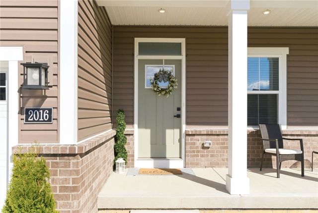 2016 Creswell Drive, Beavercreek, OH 45434