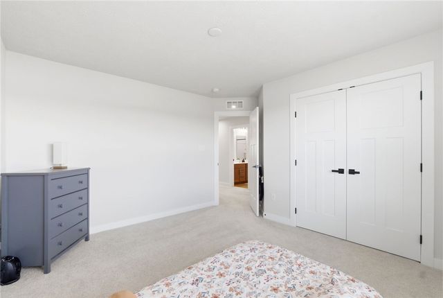 2016 Creswell Drive, Beavercreek, OH 45434