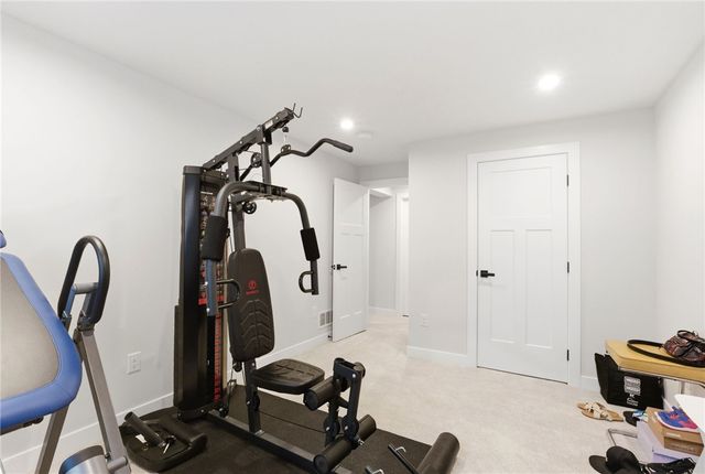 2016 Creswell Drive, Beavercreek, OH 45434