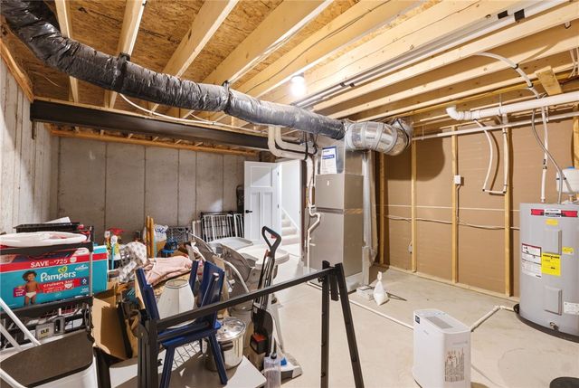 2016 Creswell Drive, Beavercreek, OH 45434