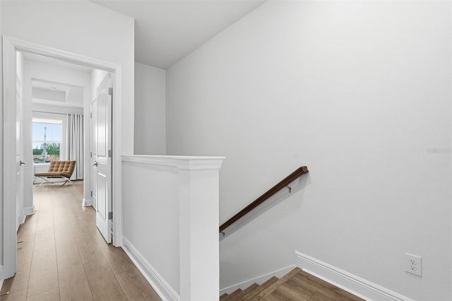 262 8TH STREET N, St Petersburg, FL 33701