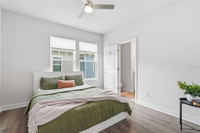 262 8TH STREET N, St Petersburg, FL 33701