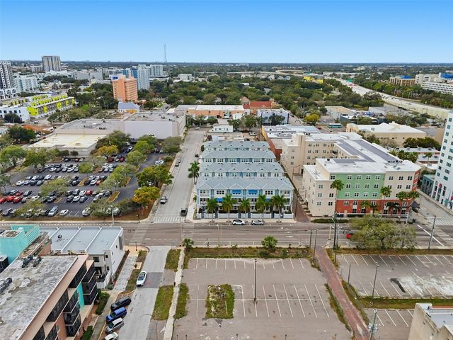 262 8TH STREET N, St Petersburg, FL 33701