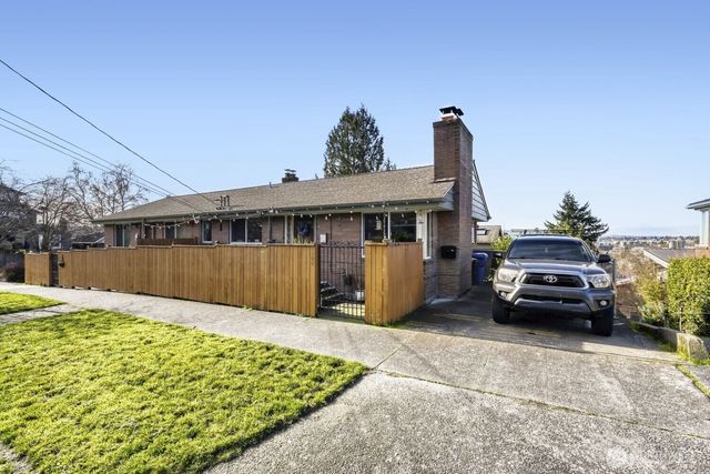 4903 3rd Avenue NW, Seattle, WA 98107